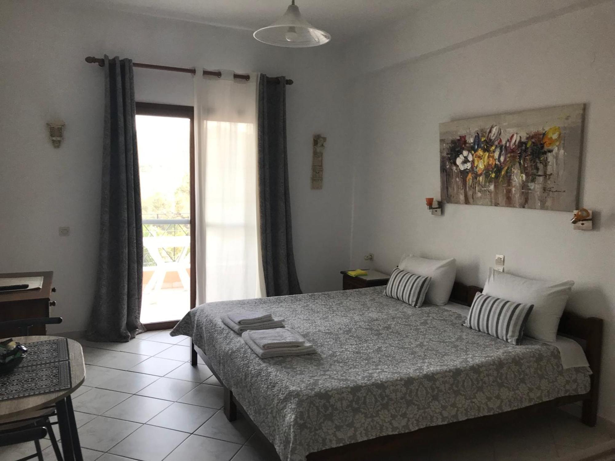 Floros Apartments アギオス・ステファノス エクステリア 写真