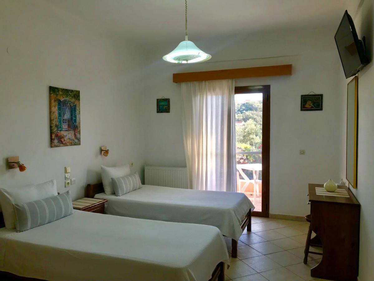 Floros Apartments アギオス・ステファノス エクステリア 写真